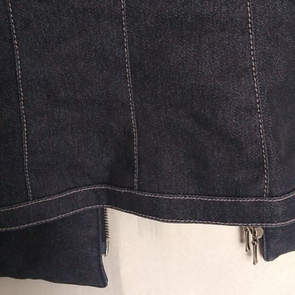 Work to Weekend Denim Jacket - Picture 10 of 11